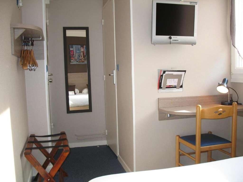 Hotel De Caen Hotel 2*