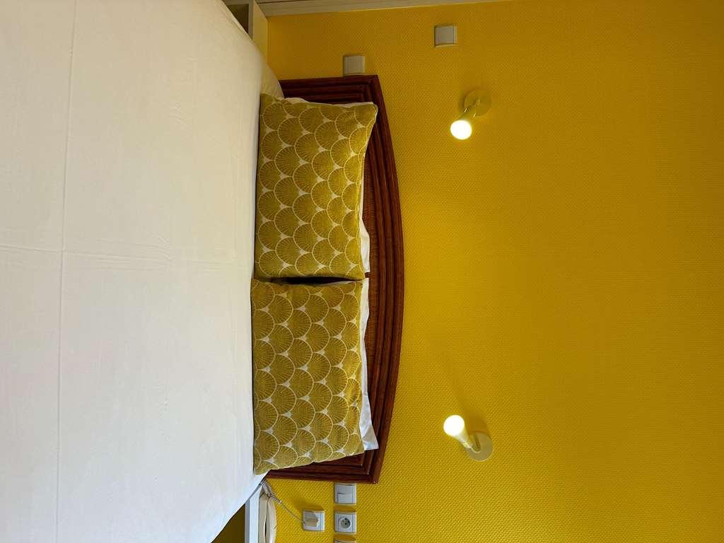 Hotel De Caen Hotel